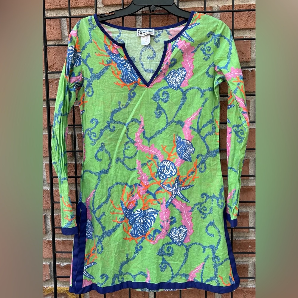 Nilla Shields Vibrant Green Long Sleeve Swimsuit Coverup with Sea Motif